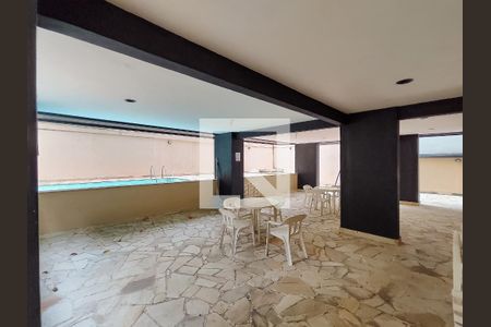Apartamento à venda com 200m², 3 quartos e 2 vagasÁrea comum - Piscina