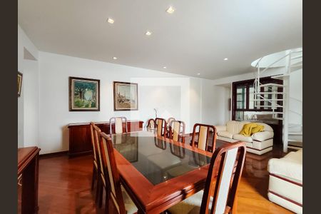 Sala de apartamento à venda com 3 quartos, 200m² em Tijuca, Rio de Janeiro