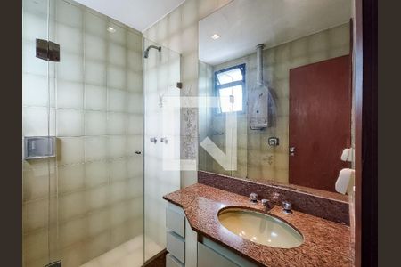 Apartamento à venda com 200m², 3 quartos e 2 vagasBanheiro da Suíte 2