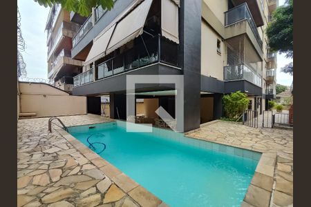 Apartamento à venda com 200m², 3 quartos e 2 vagasÁrea comum - Piscina