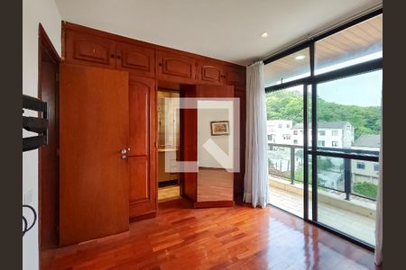 Apartamento à venda com 200m², 3 quartos e 2 vagasSuíte 1