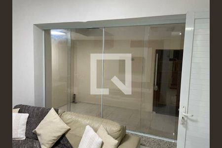 Casa à venda com 3 quartos, 200m² em Super Quadra Morumbi, São Paulo