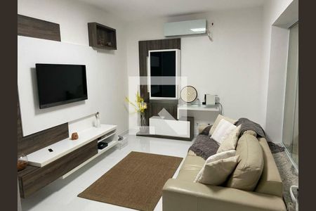 Casa à venda com 3 quartos, 200m² em Super Quadra Morumbi, São Paulo