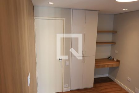 Quarto de apartamento para alugar com 2 quartos, 70m² em Itaim Bibi, São Paulo