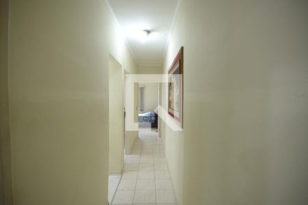 Casa à venda com 160m², 5 quartos e 2 vagasCorredor 