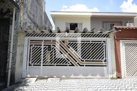 Casa à venda com 160m², 5 quartos e 2 vagasFachada