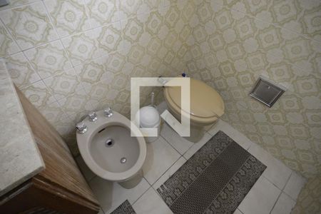 Casa à venda com 160m², 5 quartos e 2 vagasBanheiro