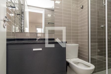 Banheiro de kitnet/studio para alugar com 1 quarto, 27m² em República, São Paulo