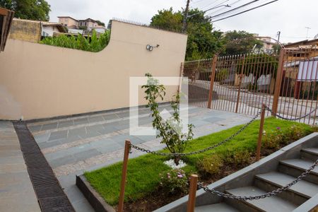 Casa à venda com 228m², 4 quartos e 5 vagasÁrea externa 