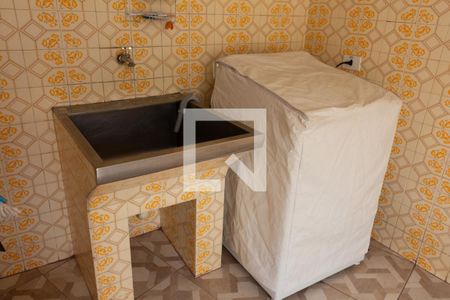 Casa à venda com 228m², 4 quartos e 5 vagasÁrea de serviço 