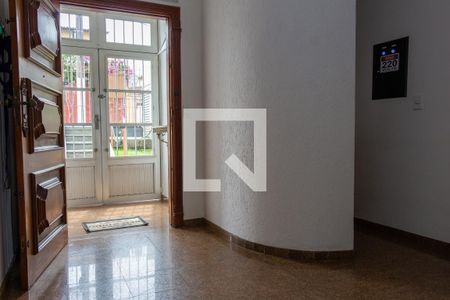 Casa à venda com 228m², 4 quartos e 5 vagasÁrea externa 