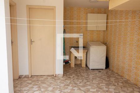 Casa à venda com 228m², 4 quartos e 5 vagasÁrea de serviço 