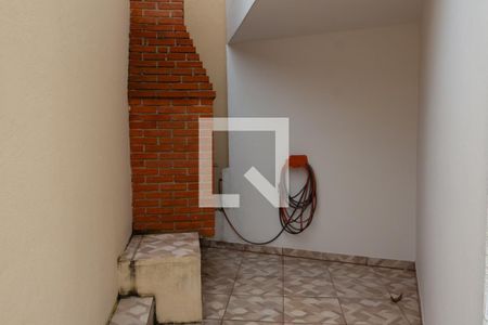 Casa à venda com 228m², 4 quartos e 5 vagasÁrea externa 