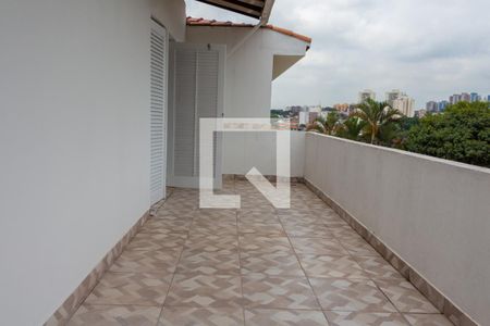 Casa à venda com 228m², 4 quartos e 5 vagasVaranda Quarto 4