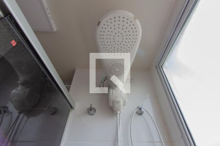 Apartamento para alugar com 42m², 2 quartos e 1 vagaDetalhe do banheiro