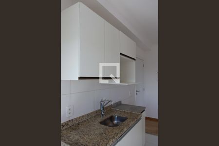 Apartamento para alugar com 55m², 2 quartos e 2 vagas Apartamento para alugar com 55m², 2 quartos e 2 vagasCozinha
