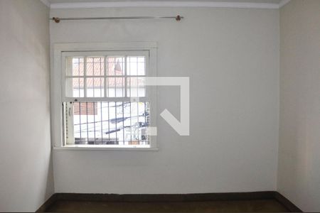 Casa à venda com 240m², 4 quartos e 4 vagasQuarto 4 - Armários