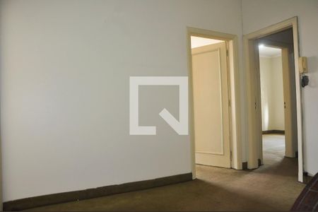 Casa à venda com 240m², 4 quartos e 4 vagasAcesso aos quartos