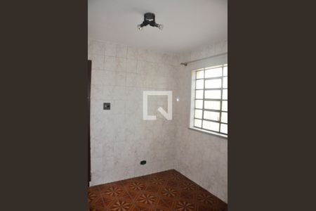 Casa à venda com 240m², 4 quartos e 4 vagasLavanderia (Torneira)