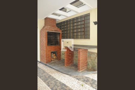 Casa à venda com 240m², 4 quartos e 4 vagasÁrea comum - Churrasqueira