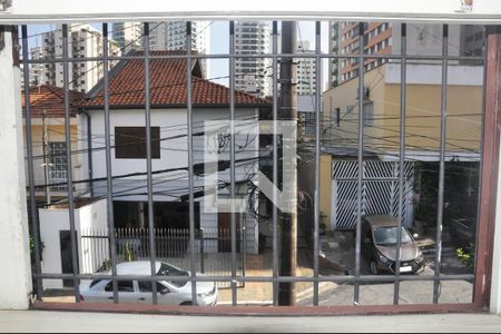 Casa à venda com 240m², 4 quartos e 4 vagasQuarto 4 - Armários