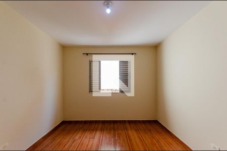 Quarto 1 de casa à venda com 2 quartos, 100m² em Vila São Vicente, São Paulo