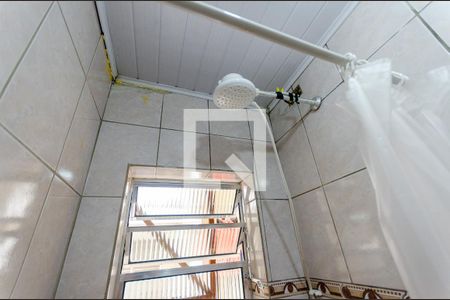 Casa à venda com 100m², 2 quartos e 2 vagas Casa à venda com 100m², 2 quartos e 2 vagasBanheiro de serviço