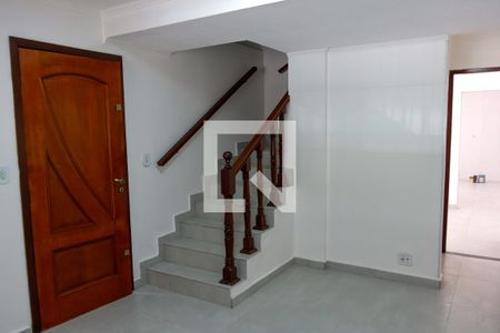 sala de casa para alugar com 2 quartos, 200m² em Jardim Peri, Osasco