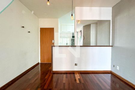 Apartamento para alugar com 65m², 2 quartos e 1 vaga Apartamento para alugar com 65m², 2 quartos e 1 vagaCozinha