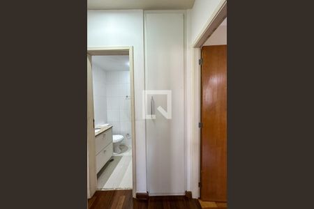 Apartamento para alugar com 65m², 2 quartos e 1 vaga Apartamento para alugar com 65m², 2 quartos e 1 vagaCorredor