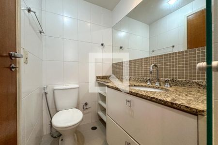 Apartamento para alugar com 65m², 2 quartos e 1 vaga Apartamento para alugar com 65m², 2 quartos e 1 vagaBanheiro do Quarto 2