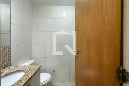 Apartamento para alugar com 65m², 2 quartos e 1 vaga Apartamento para alugar com 65m², 2 quartos e 1 vagaBanheiro Social
