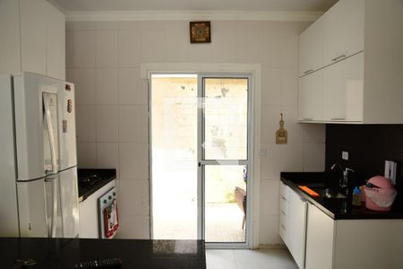 Casa de condomínio à venda com 56m², 2 quartos e 2 vagasCozinha