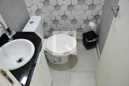 Casa de condomínio à venda com 56m², 2 quartos e 2 vagasLavabo