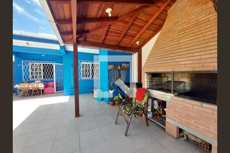 Casa à venda com 120m², 2 quartos e 1 vaga Casa à venda com 120m², 2 quartos e 1 vagaChurrasqueira