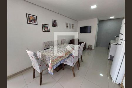 Casa à venda com 120m², 2 quartos e 1 vaga Casa à venda com 120m², 2 quartos e 1 vagaCozinha