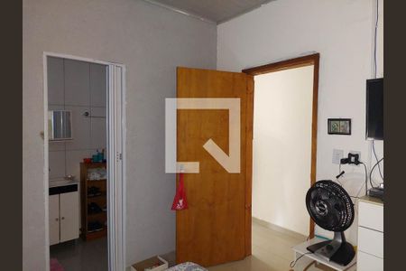 Casa à venda com 120m², 2 quartos e 1 vaga Casa à venda com 120m², 2 quartos e 1 vagaSuite