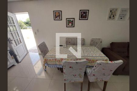 Casa à venda com 120m², 2 quartos e 1 vaga Casa à venda com 120m², 2 quartos e 1 vagaCozinha