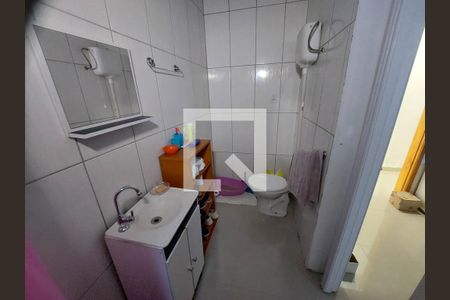 Casa à venda com 120m², 2 quartos e 1 vaga Casa à venda com 120m², 2 quartos e 1 vagaBanheiro da Suite