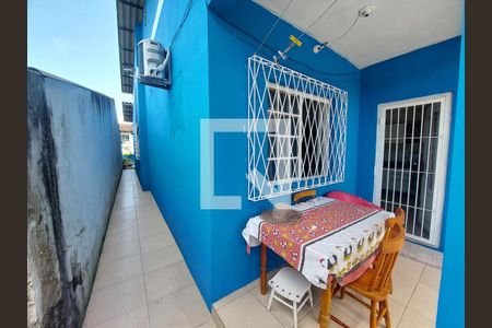 Casa à venda com 120m², 2 quartos e 1 vaga Casa à venda com 120m², 2 quartos e 1 vagaQuintal