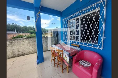 Casa à venda com 120m², 2 quartos e 1 vaga Casa à venda com 120m², 2 quartos e 1 vagaQuintal