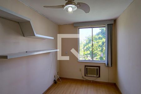 quarto 1 de apartamento para alugar com 2 quartos, 52m² em Pechincha, Rio de Janeiro