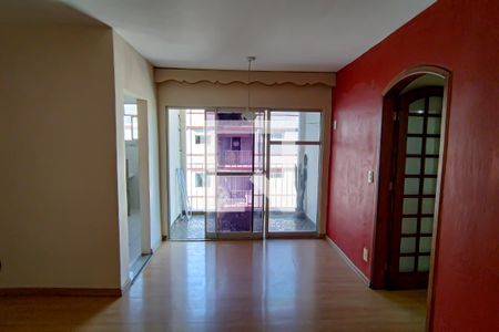 sala de apartamento para alugar com 2 quartos, 52m² em Pechincha, Rio de Janeiro