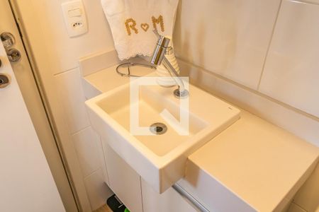 Banheiro de apartamento para alugar com 1 quarto, 50m² em Alphaville Empresarial, Barueri