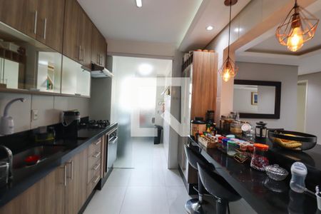 Apartamento à venda com 84m², 2 quartos e 1 vaga Apartamento à venda com 84m², 2 quartos e 1 vagaCozinha e Área de Serviço