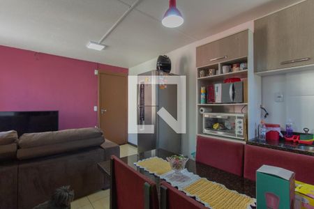 Sala/Cozinha de apartamento à venda com 2 quartos, 40m² em Olaria, Canoas