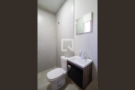 Banheiro da Suíte de casa para alugar com 1 quarto, 70m² em Jardim Palmira, Guarulhos
