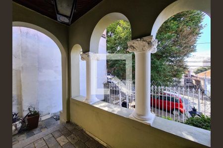 Casa à venda com 200m², 3 quartos e 2 vagasVaranda