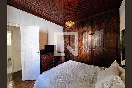 Quarto 1 de casa à venda com 3 quartos, 200m² em Floresta, Belo Horizonte