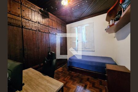 Quarto 1 de casa à venda com 3 quartos, 200m² em Floresta, Belo Horizonte